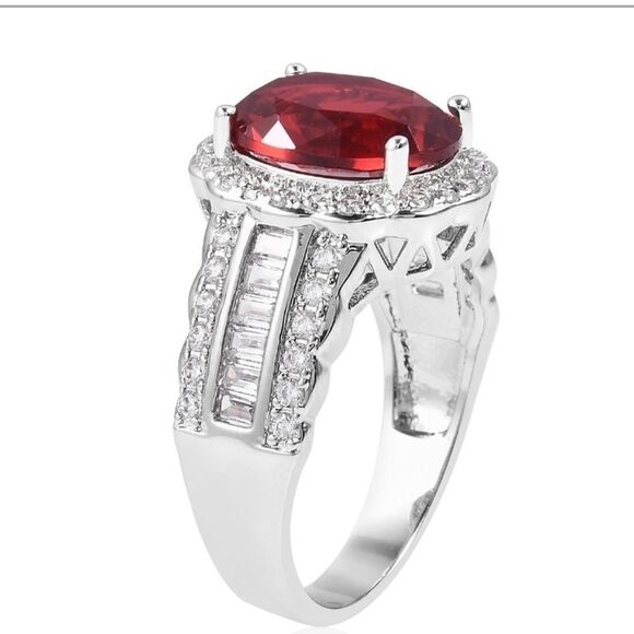 Red Glass Ring  - Picture 3 of 8